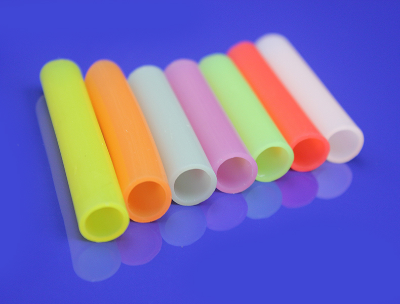 硅膠管之間如果要進行對接，我們會用到什么膠水？有什么方法?